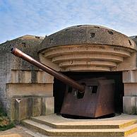 Batterie Le Chaos, part of the Atlantikwall at Longues-sur-Mer, Normandy, France
<BR><BR>More images at www.arterra.be</P>